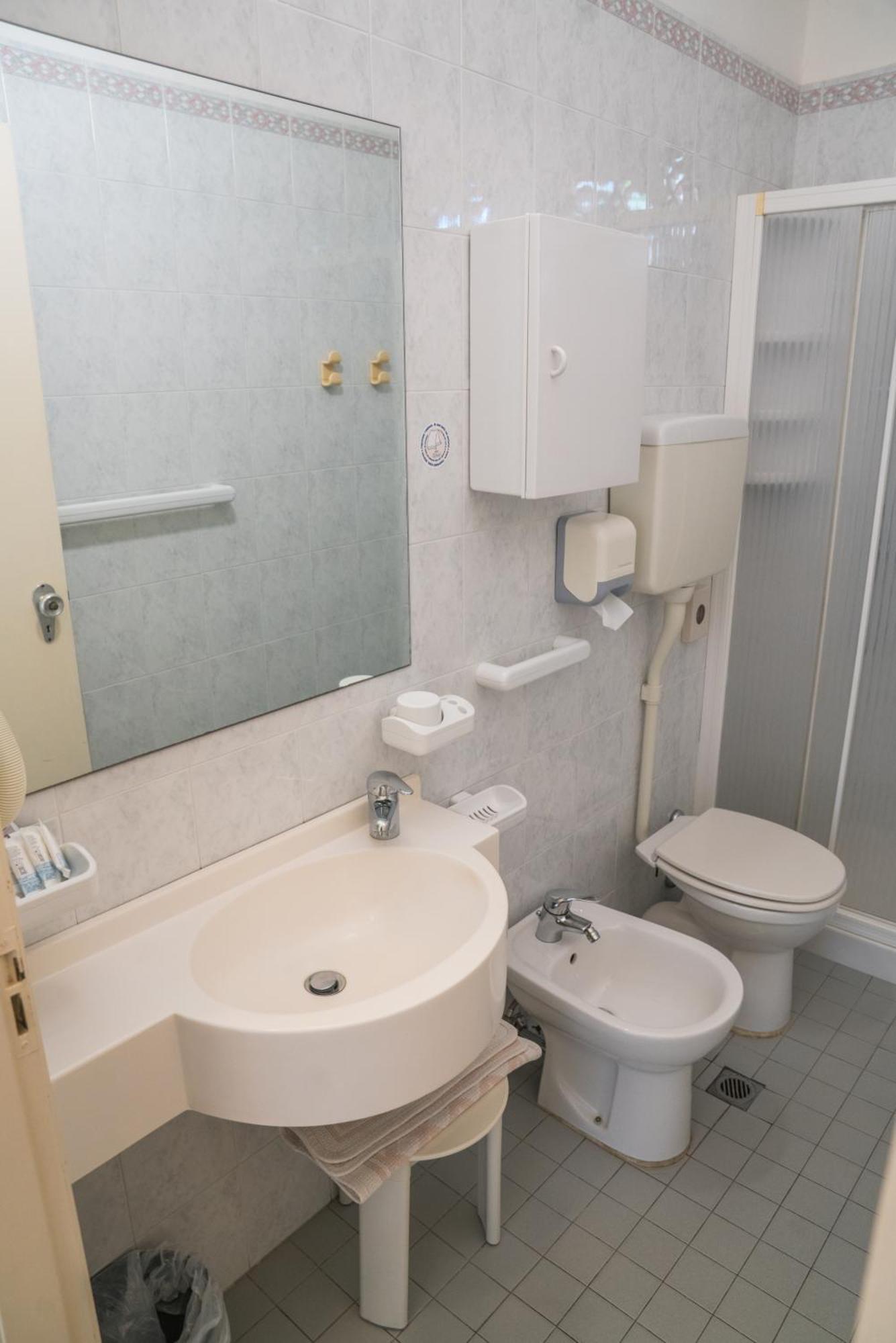 Hotel Singapore Milano Marittima Ngoại thất bức ảnh