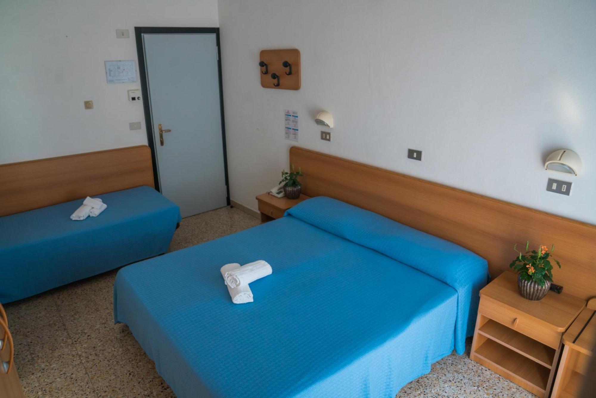 Hotel Singapore Milano Marittima Ngoại thất bức ảnh